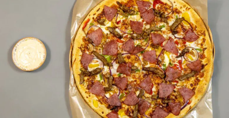 48. KJØTTDEIG BIFF OG SKINKE