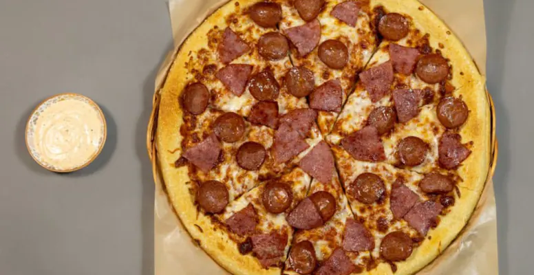 43. SKINKE OG PEPPERONI