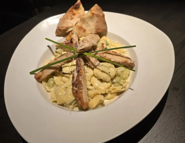 38. TORTELLINI CON POLLO