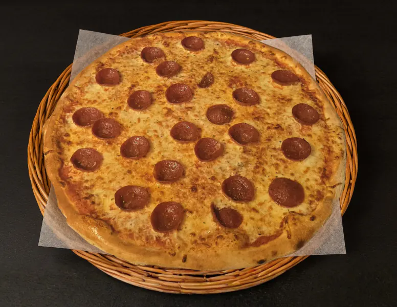 3. PEPPERONI/SKINKE PEPPERONI