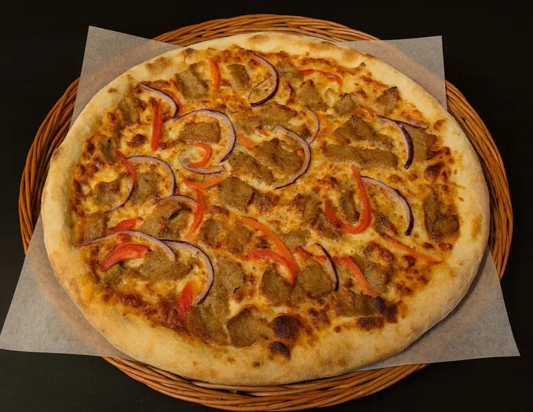 6. KEBAB PIZZA