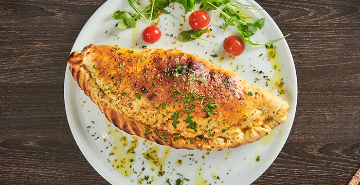 54. Calzone Pesto e Pollo